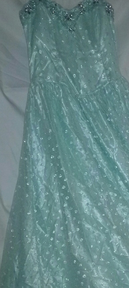 Strapless A-Line Formal Dress in Mint Size 9/10